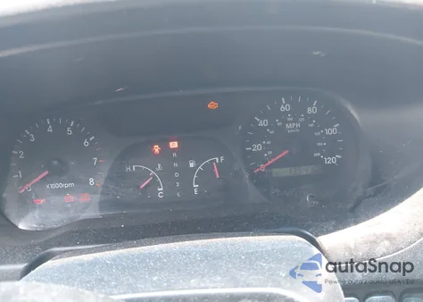 2002 Kia Sportage z USA, uszkodzony, nr VIN KNDJA723525148118